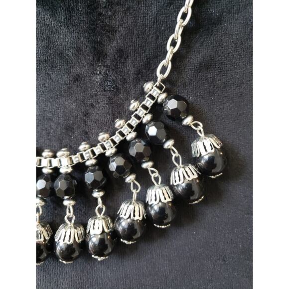 Vintage Black Beaded Necklace Silver Tone Statement with Faceted Drops - Picture 7 of 7